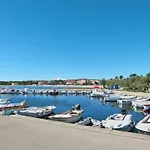 Pejakovic 4 By Interhome Apartmán