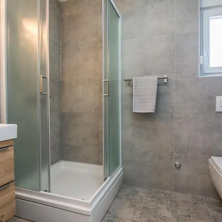 Apartamento Pejakovic 4 By Interhome *