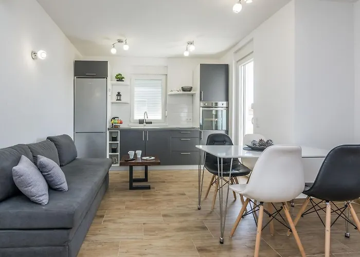 Apartamento Pejakovic 4 By Interhome Vir