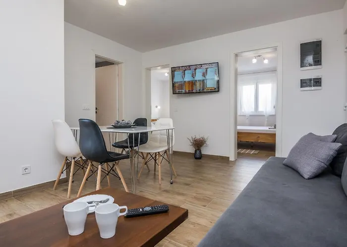 Pejakovic 4 By Interhome