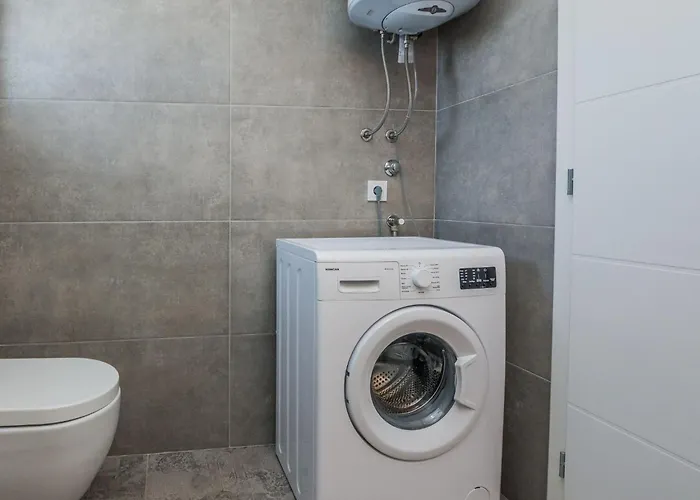 Pejakovic 4 By Interhome Apartamento *