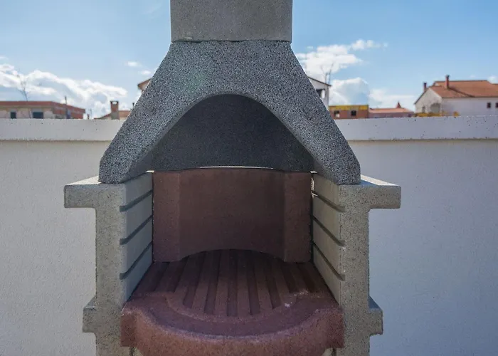 Apartamento Pejakovic 4 By Interhome *