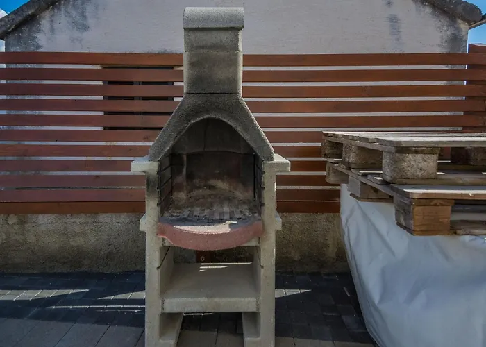 Pejakovic 4 By Interhome Apartamento