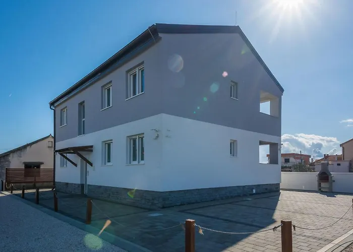 Apartamento Pejakovic 4 By Interhome *