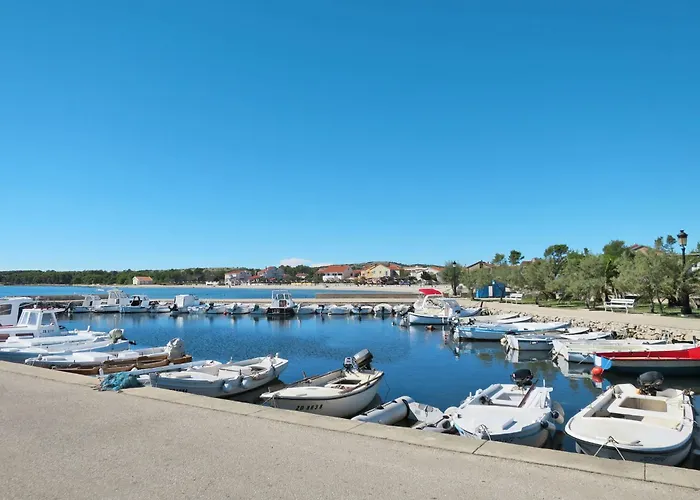 Pejakovic 4 By Interhome Apartamento